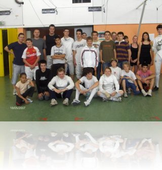 cedric-et-le-groupe_1807b0.jpg